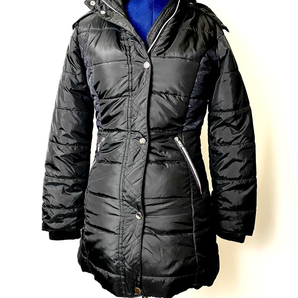 Hawks & Co Puffer Coat - Picture 12 of 13